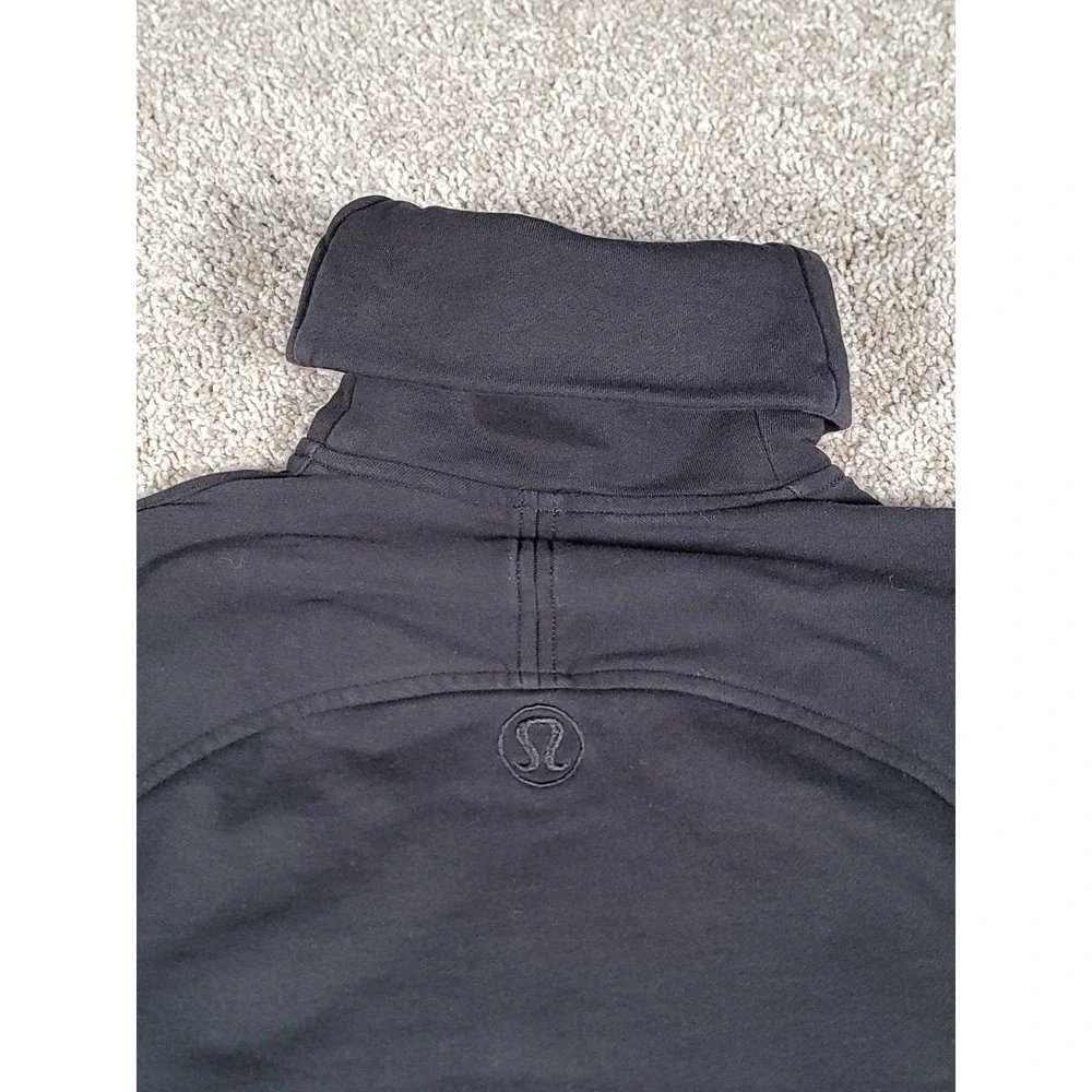 Lululemon Embroidered To You Tunic Sweatshirt Sz 2 Black Turtleneck Y2K Floral